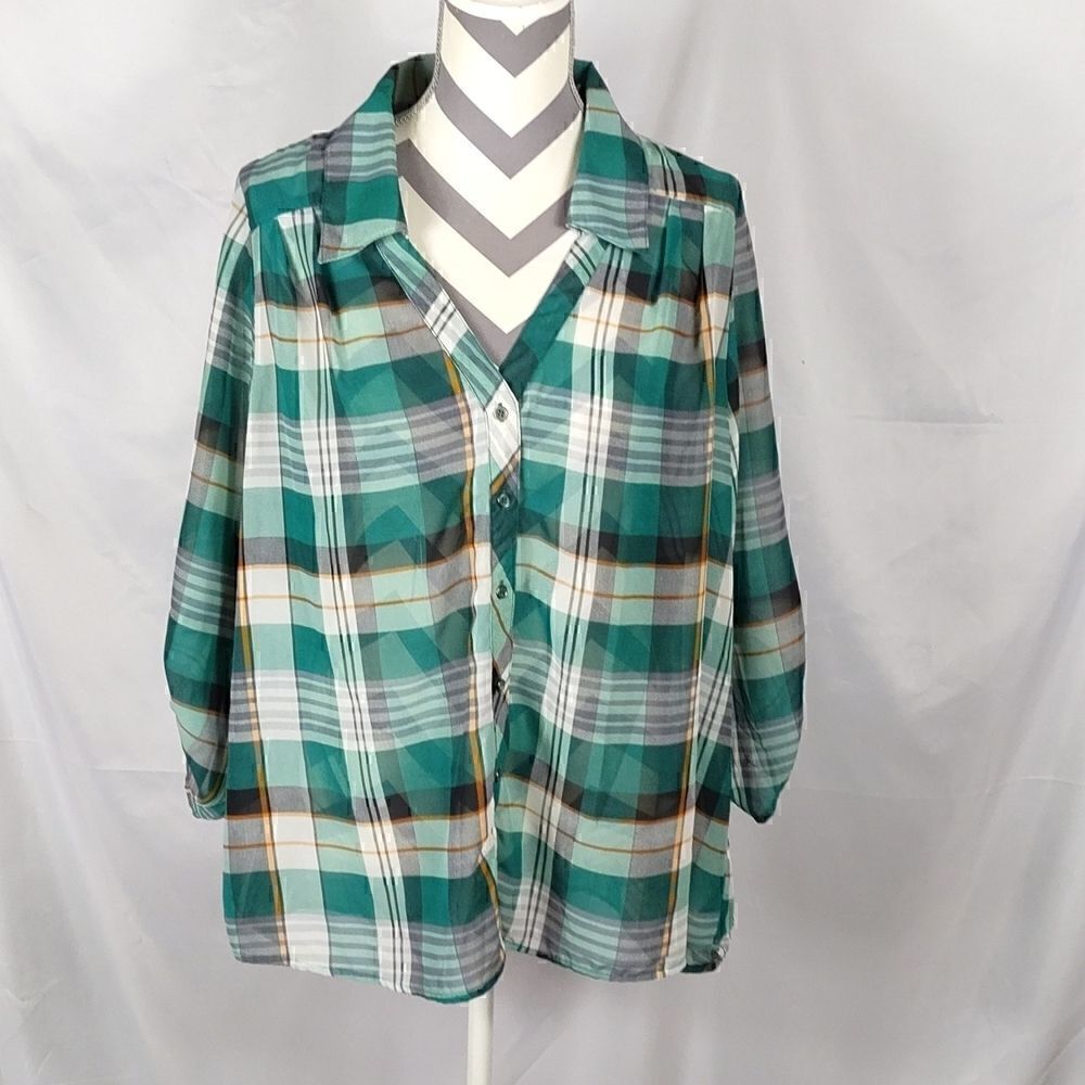 Have Plaid Blouse    - Picture 7 of 7